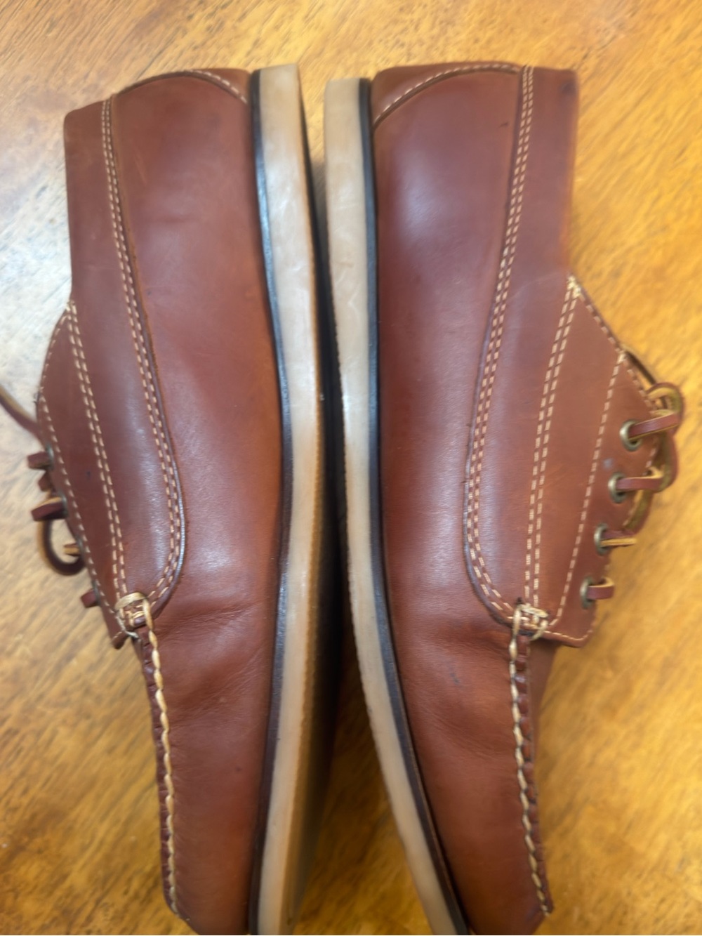 L.L. Bean Men's Leather Boat Shoes in Chestnut Brown - Picture 3 of 7